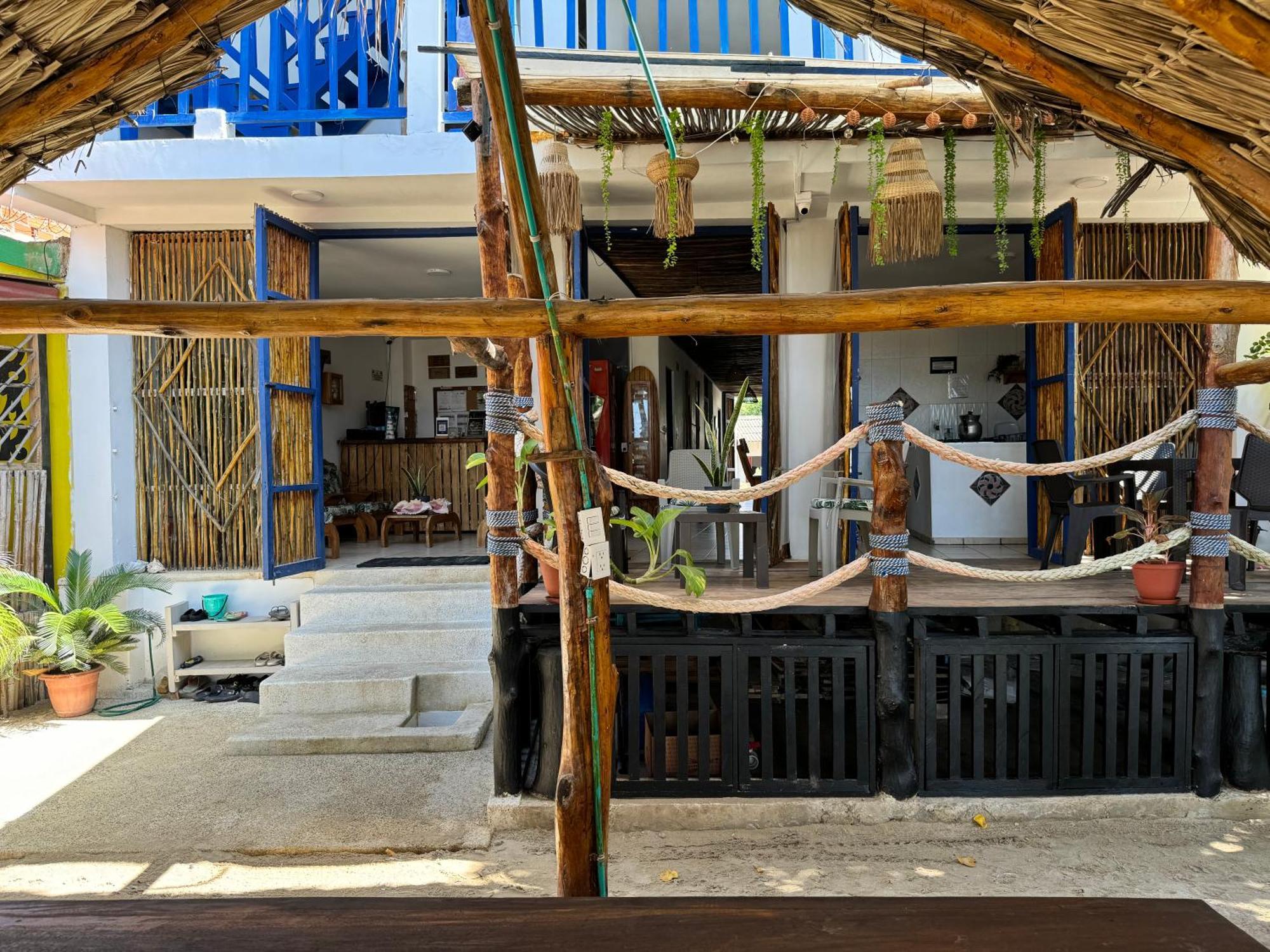 Hostel Beach House Rincón Eksteriør bilde
