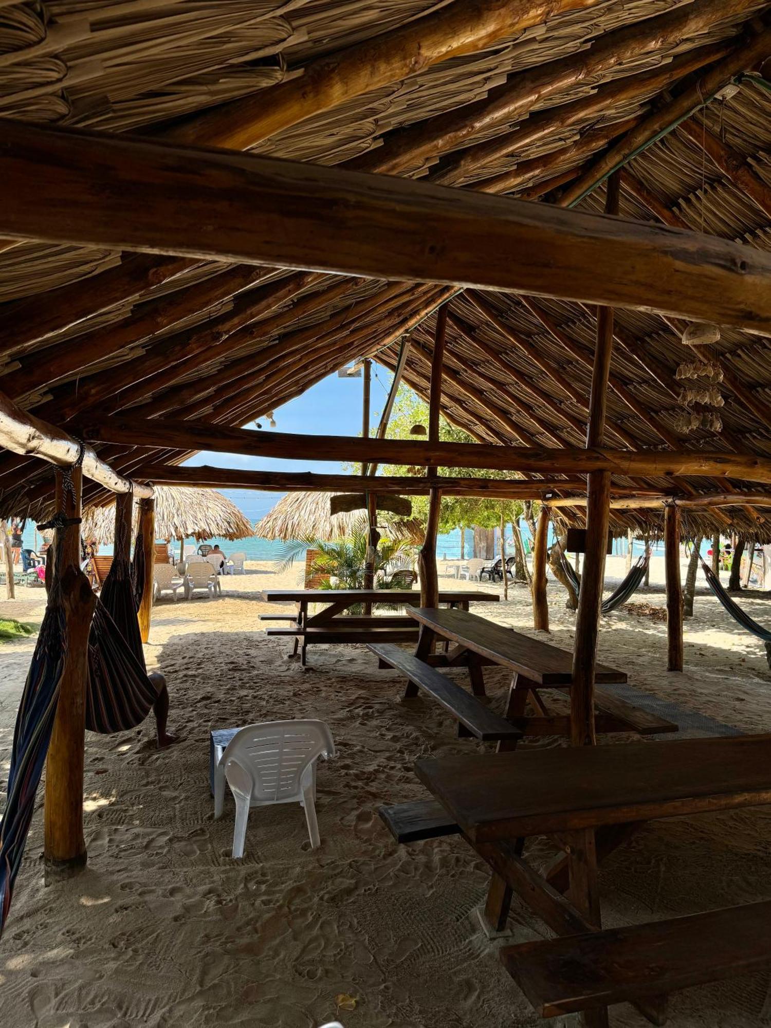 Hostel Beach House Rincón Eksteriør bilde