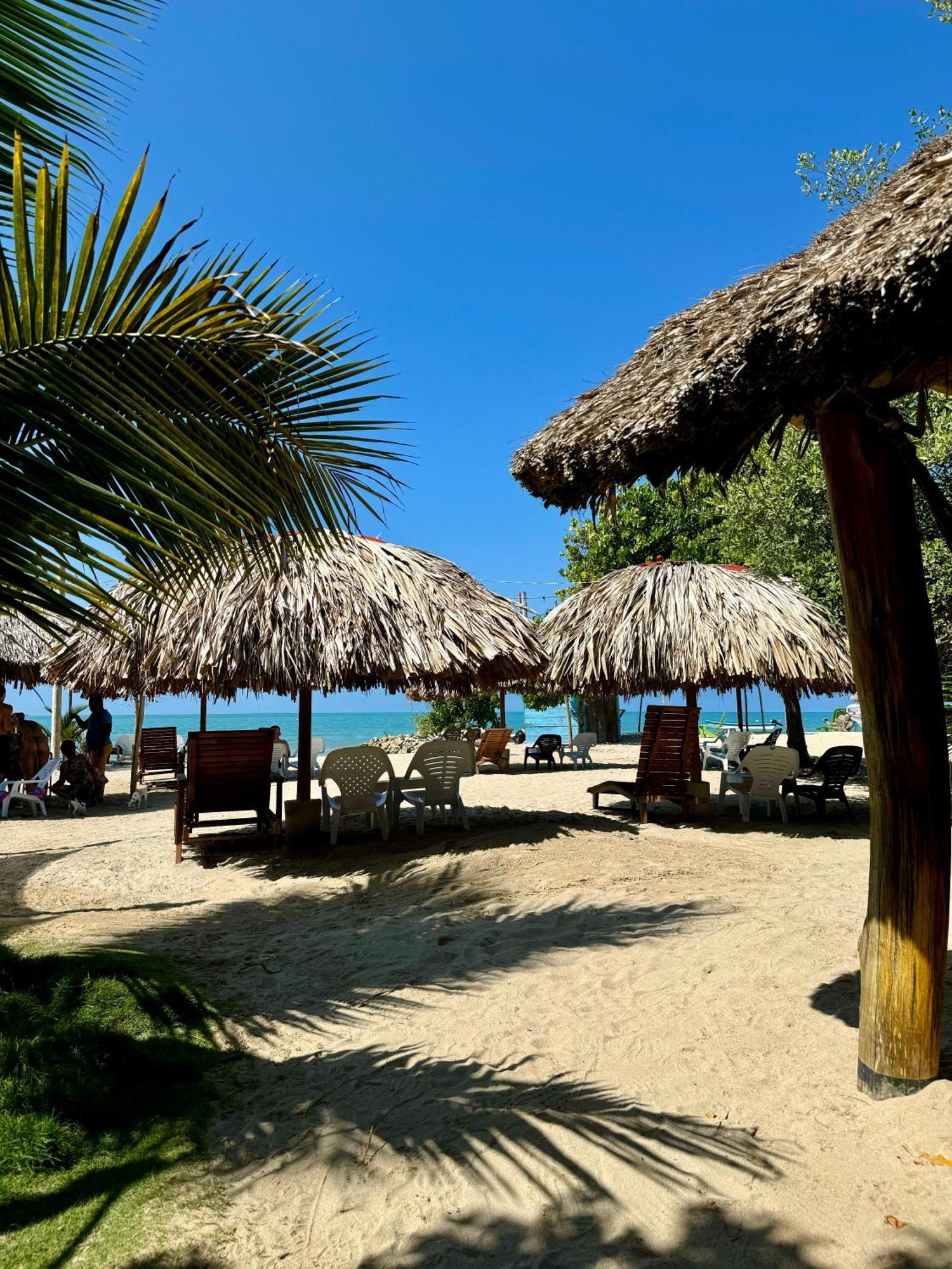 Hostel Beach House Rincón Eksteriør bilde
